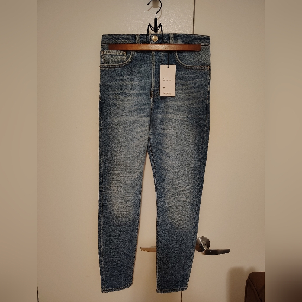 π₯ SALE π― Forever 21 Women's Blue Jeans - Size 28 - Picture 2 of 7